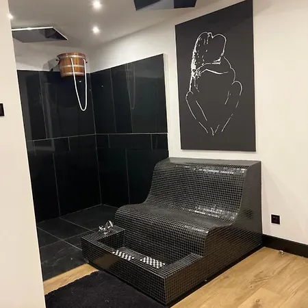 Prive Sauna Rifa Liebeshotel *