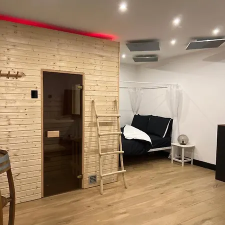 Prive Sauna Rifa Liebeshotel *